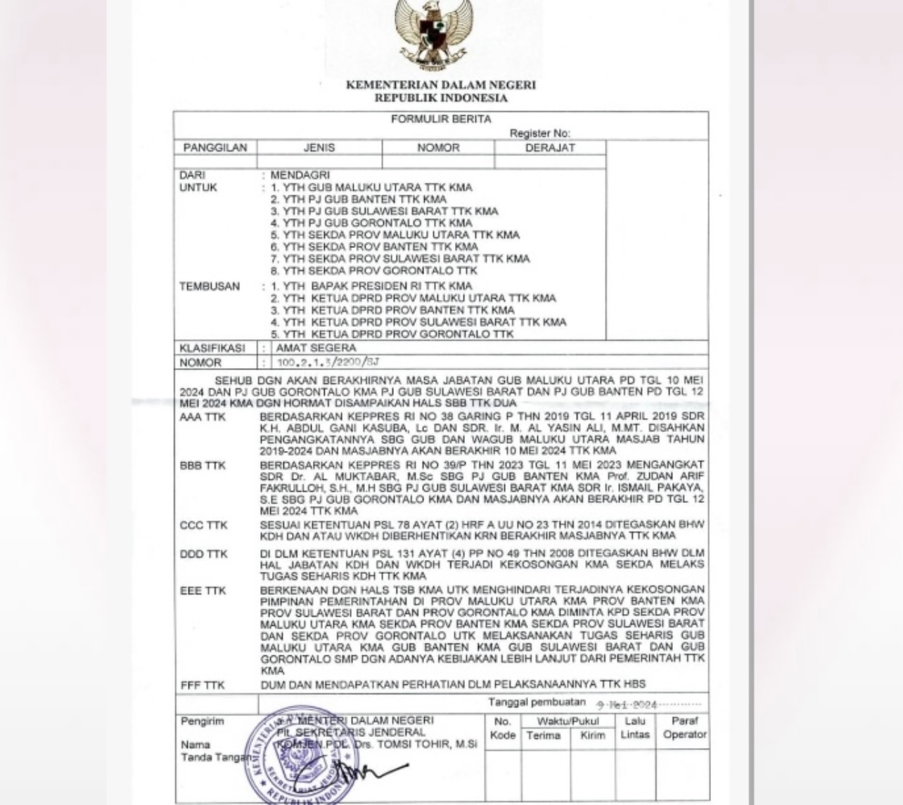 Surat Radiogram Kementerian Dalam Negeri Nomor 100.2.1.3/2200/SJ yang ditandatangani Plt Sekretaris Jenderal (Sekjen) Kemendagri Komjen Pol Drs. Tomsi Tohir. M.Si atas nama Menteri Dalam Negeri Republik Indonesia tertanggal 09 Mei 2024.(Foto:adm)